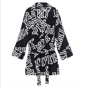 Victoria’s Secret Pink Brand Robe, NWT